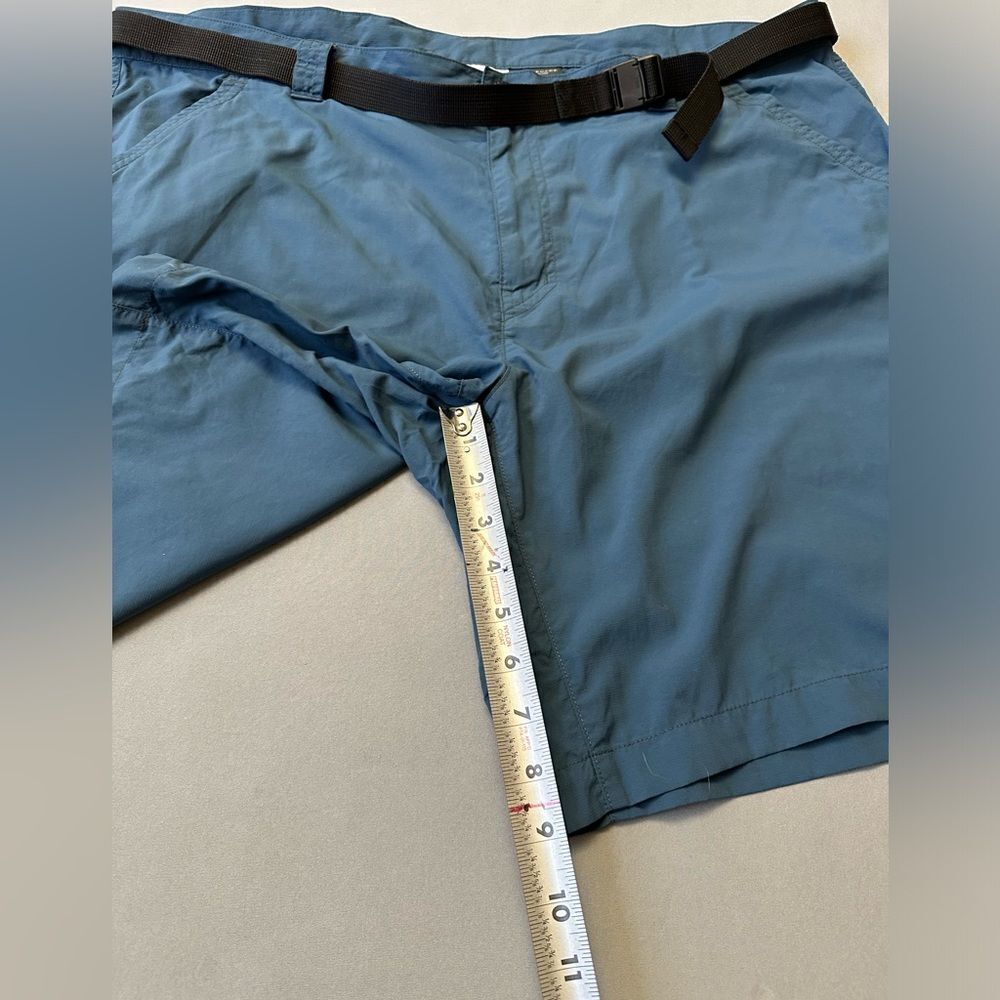 🎉5 for $45🎉Columbia Shorts Man Size 42 Blue - Picture 8 of 10